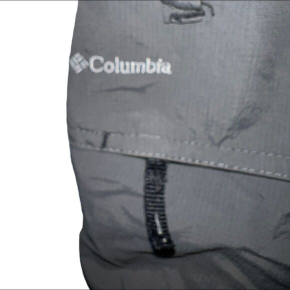 Columbia grey Omnishade women’s shorts size 2 with 8” length - Picture 4 of 11